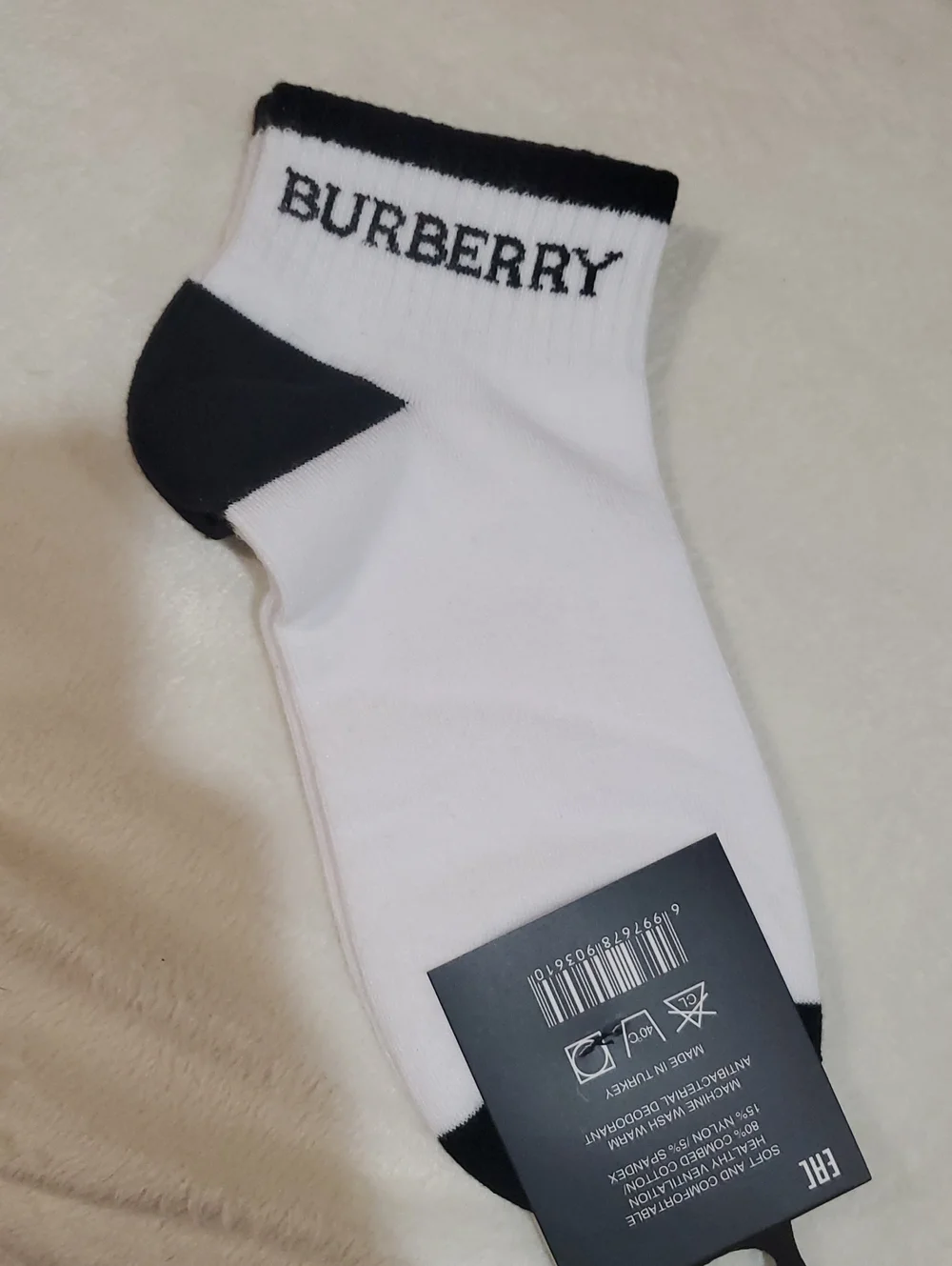 Burberry ankle socks